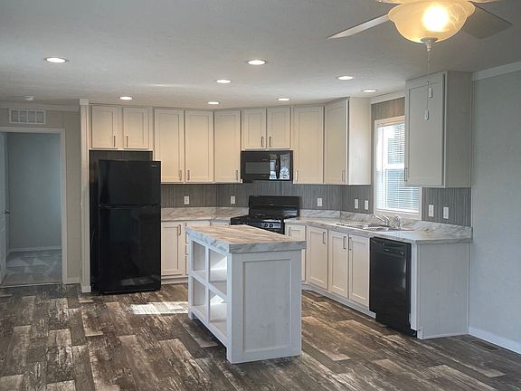 2nd image of 9910 Geraldine St #364