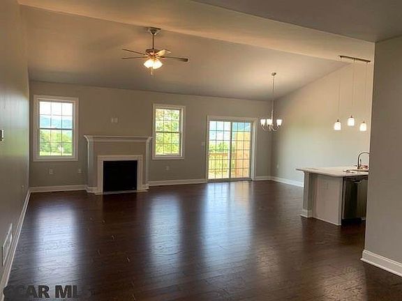 2nd image of 137 Bilberry Cir