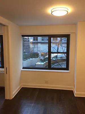 Rented by Solil Management | media 10