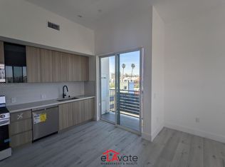 924 S Catalina St #506, Los Angeles, CA 90006