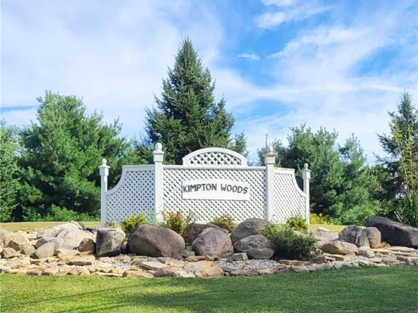 Fallen Oaks Trl #5, Burton, OH 44021