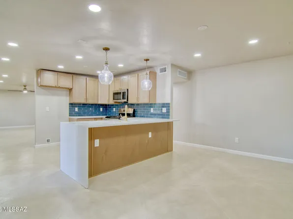 5754 S Ray Stra, Tucson, AZ 85706