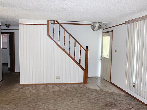4th image of 13430 S End Ln