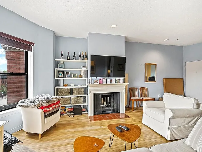 325 Columbus Ave #8 — Photo 2