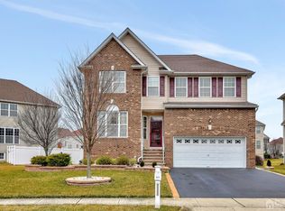 63 Violet Ct, Monroe Township, NJ 08831