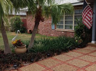 287 NE 24th Ct, Boca Raton, FL 33431