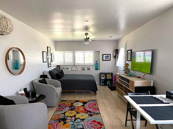 2nd image of 5595 Hamill Ave