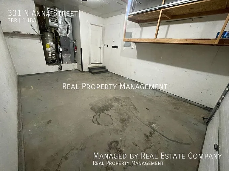 331 N Anna St — Photo 7