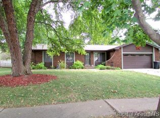 424 Yeoman Dr, Springfield, IL 62704