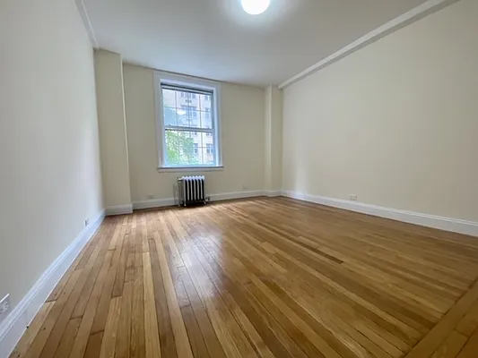 Rented by City Connections Realty | media 31