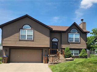 704 Derby St, Raymore, MO 64083