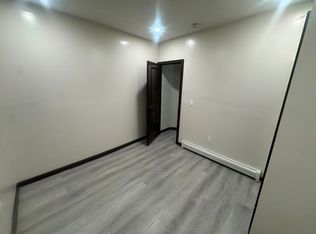 612-613 N 5th St #1R, Newark, NJ 07107