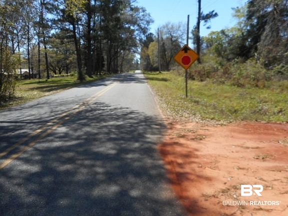 4th image of 23597 River Rd N