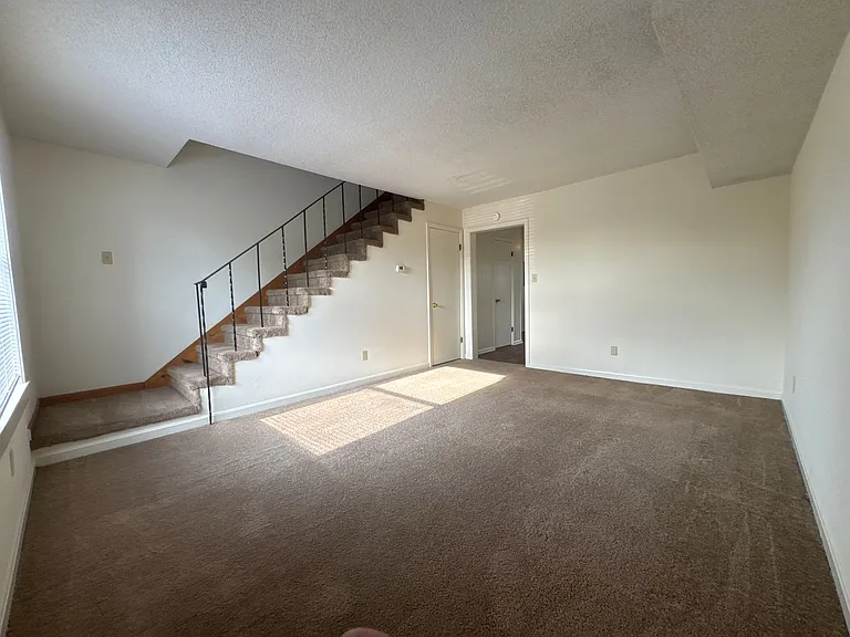 521 Dawson Ln #A — Photo 2
