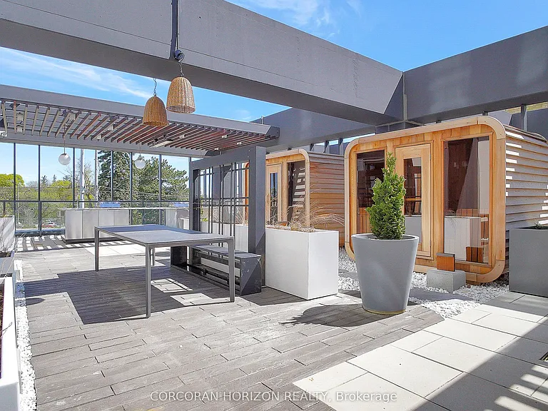 741 King St W #1711 — Photo 22