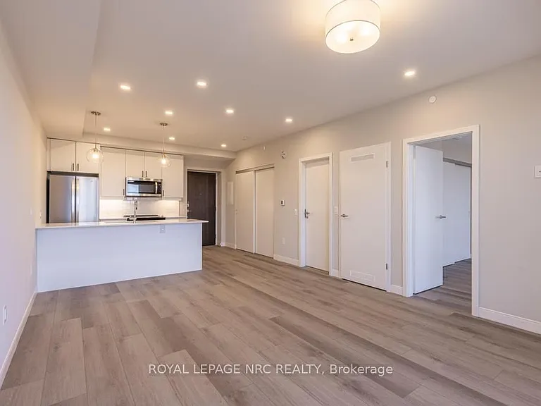 118 West St #803 — Photo 4