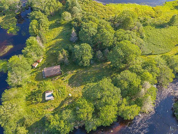 3rd image of 40 McGillis Island Rd