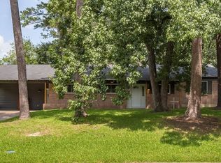 1305 Robinwood Dr, Lufkin, TX 75904