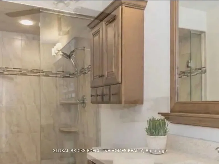 5847 Summerside Dr — Photo 4