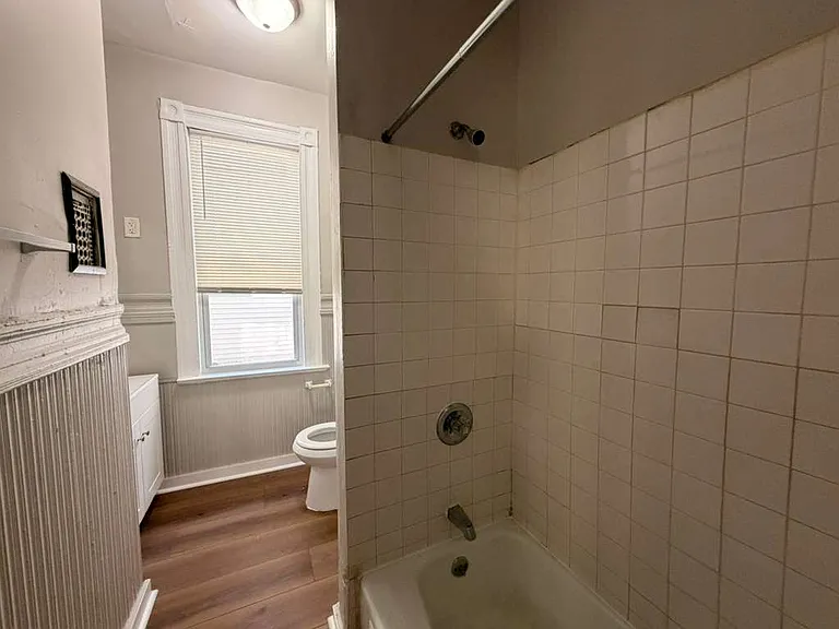 331 Edgewood Ave #1B — Photo 11