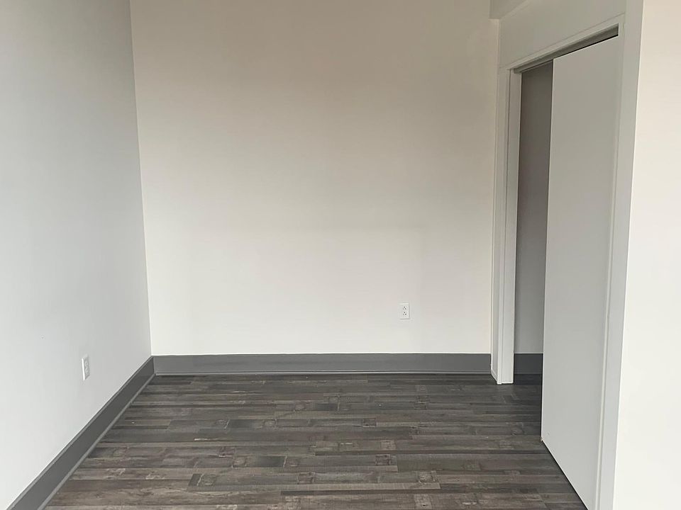 2nd image of 350 East Ave #309