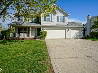 11458 Falling Water Way, Fishers, IN 46037