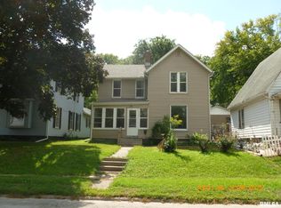 752 17th Ave, East Moline, IL 61244