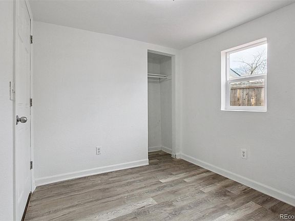 3rd image of 3200 W Custer Pl