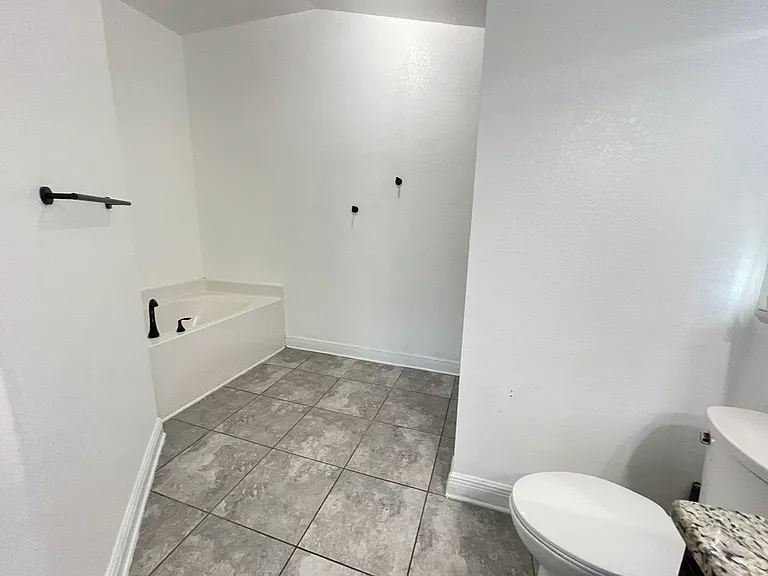 1295 Legatto Loop — Photo 10