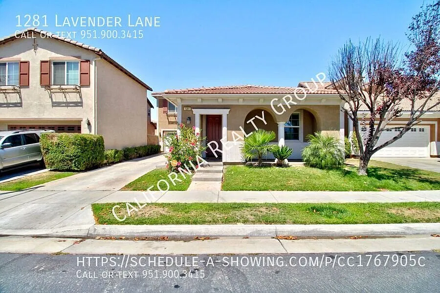 4 bed, 3.0 bath, 2475 sqft, $2,975 — Photo 2