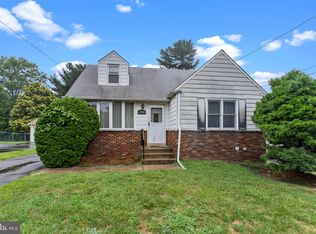 1910 Lukens Ave, Willow Grove, PA 19090