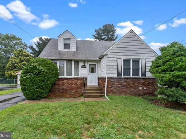 1910 Lukens Ave, Willow Grove, PA 19090