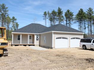 8 Candle Paper Ln, West Wareham, MA 02576