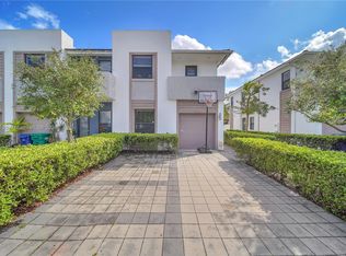 11722 SW 106th Ter, Miami, FL 33186