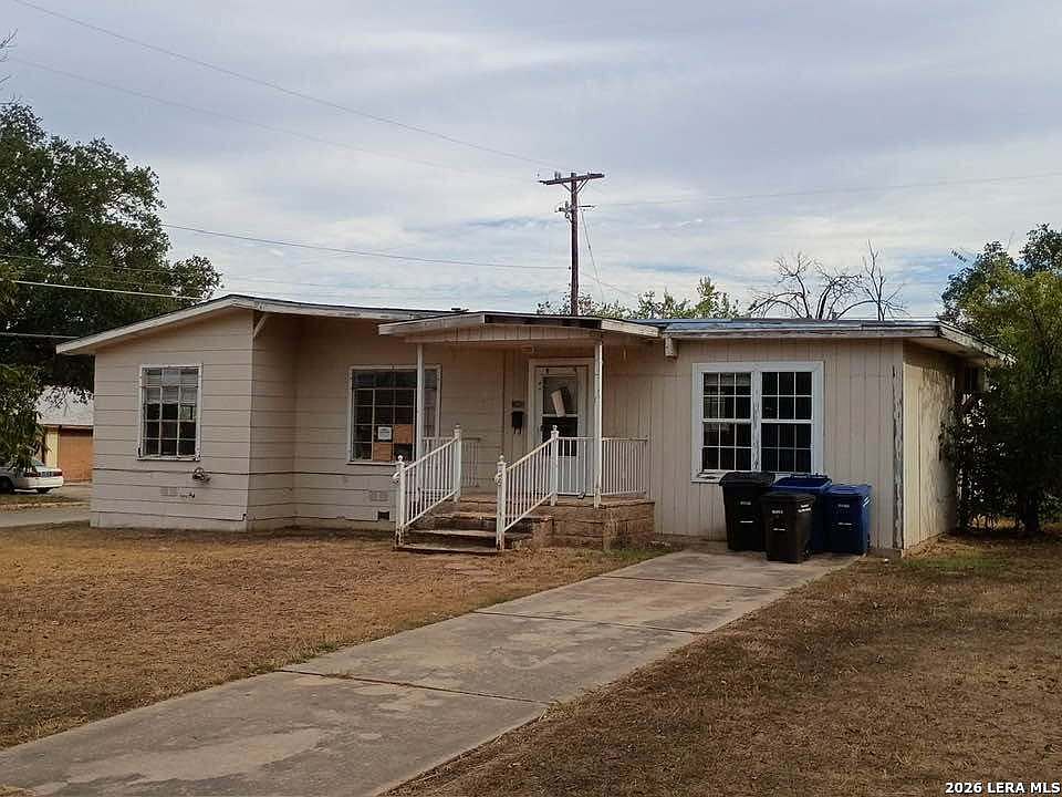 1st image of 3138 LINN RD