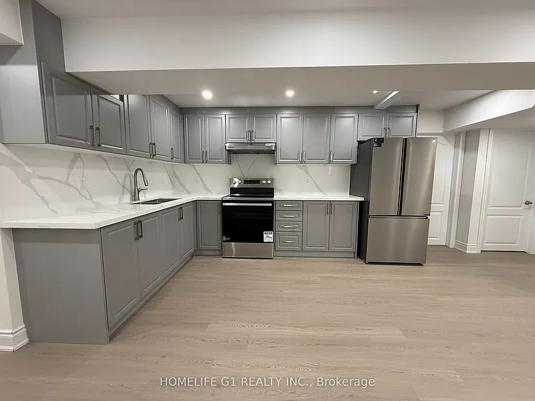 18 Donald Stewart Rd — Photo 3