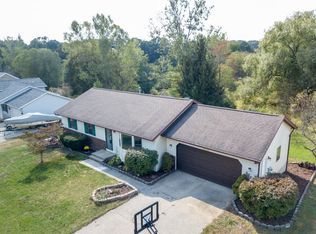6109 Samrick Ave NE, Belmont, MI 49306