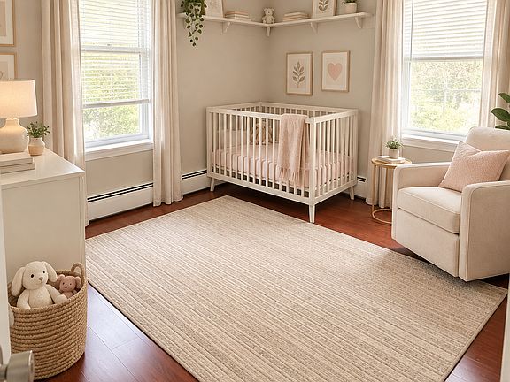 4th image of 202-204 Ward St #2