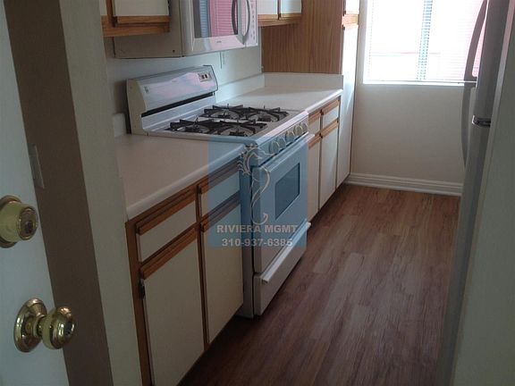 5th image of 11857 Texas Ave APT 101