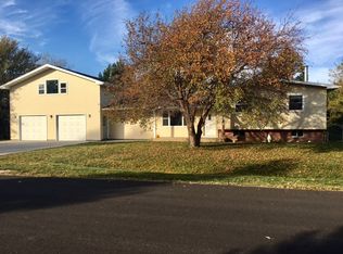 309 Nansue Rd, Hershey, NE 69143