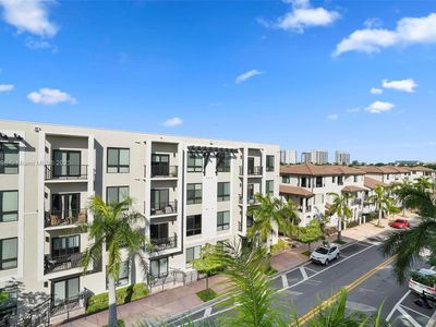 8265 NW 41st St #C-403, Miami, FL, 33166