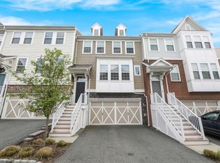 103 Orchard Ter #103, Cresskill, NJ 07626