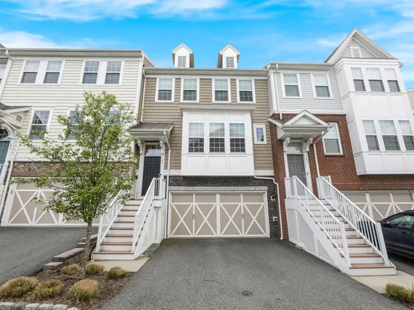 103 Orchard Ter #103, Cresskill, NJ 07626