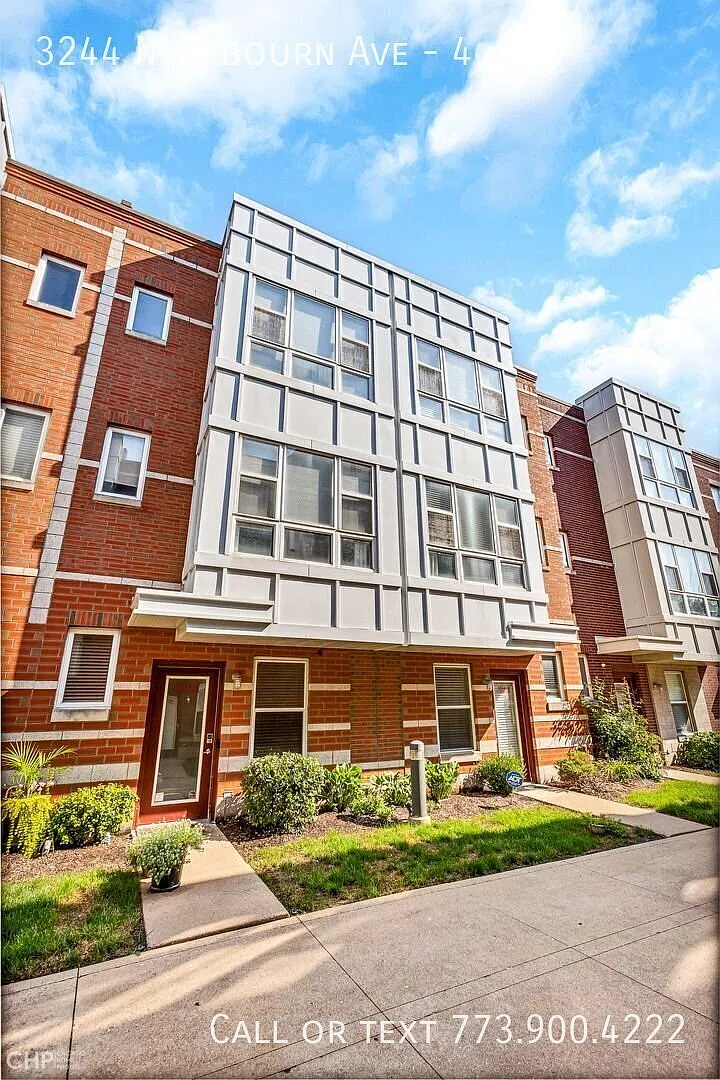 Bright 3-Level Townhome 2/2 in Kilbourn Park w/ Deck & Secure 2-Car Garage — Photo 1