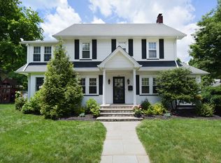 152 John St, Ridgewood, NJ 07450