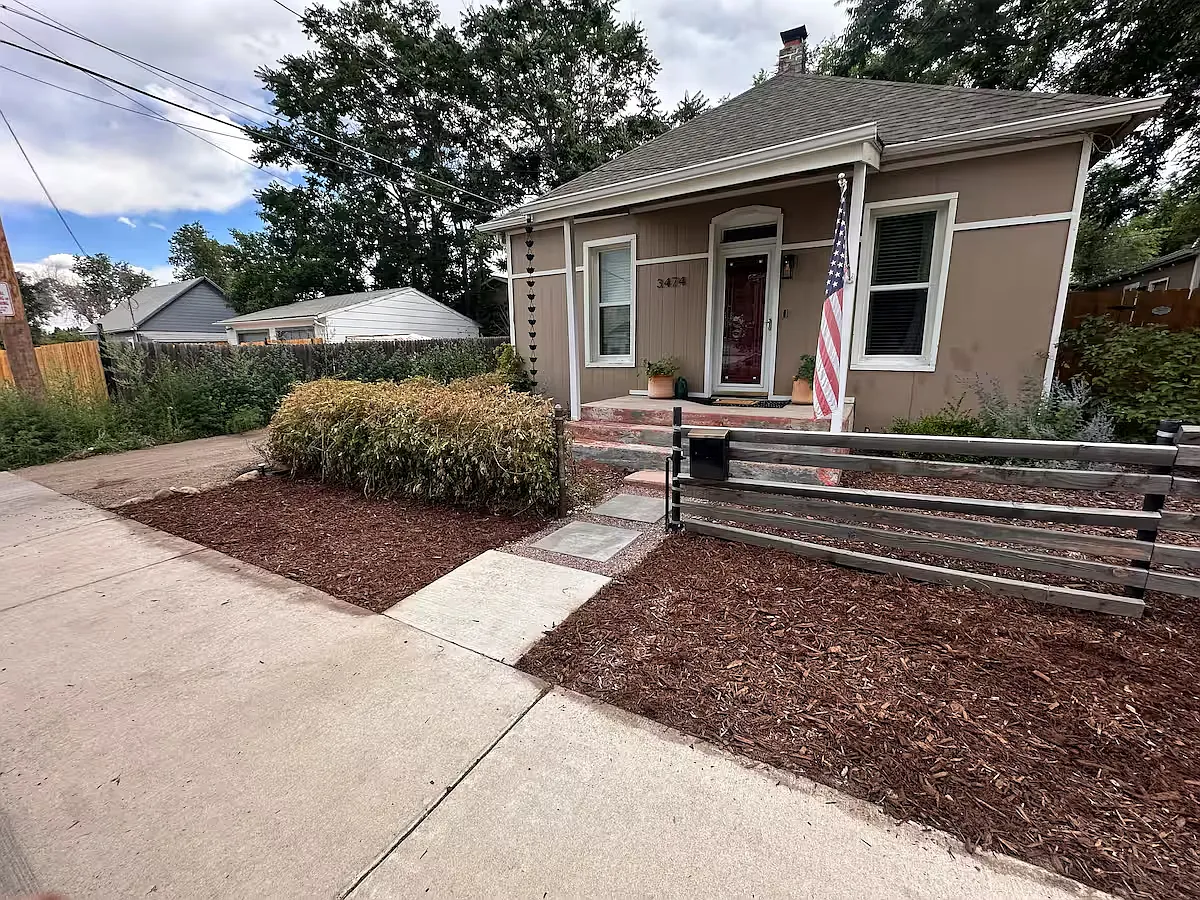 2 bed, 1008 sqft, $2,500 — Photo 1
