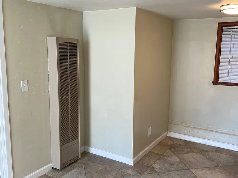 2516 N St #4 — Photo 13