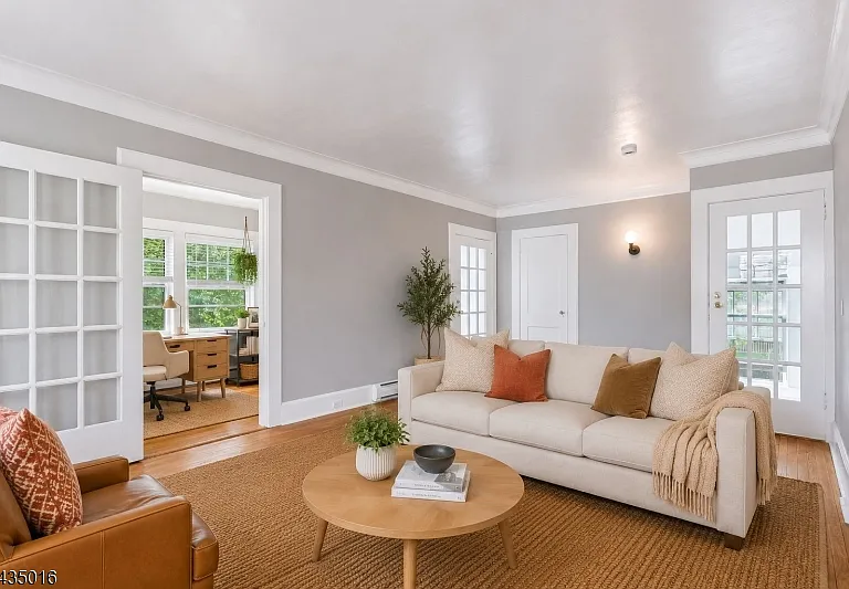 26 Howe Ave #2 — Photo 11