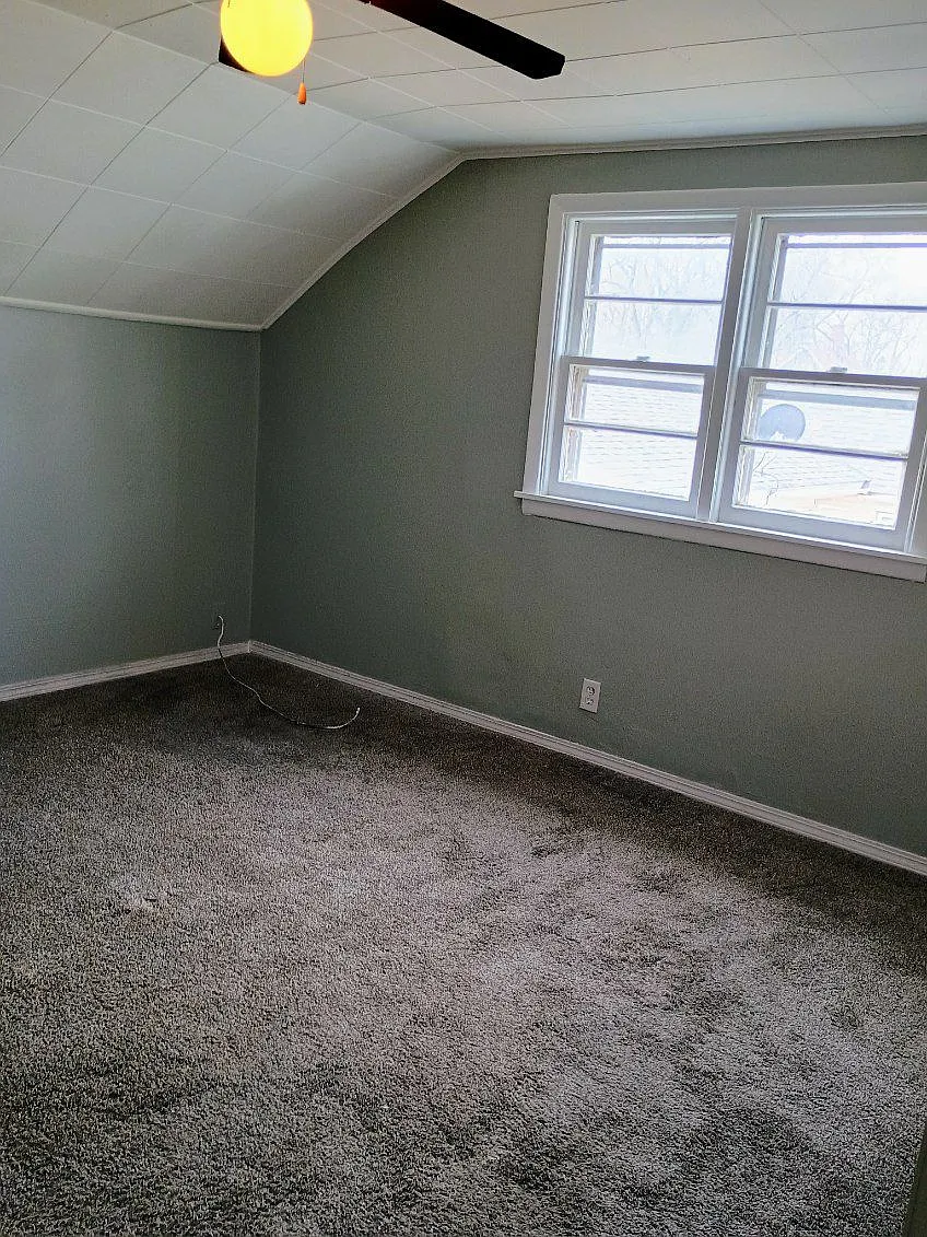 2 bed, $1,145 — Photo 3