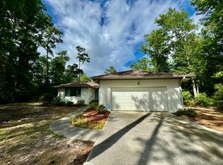 303 Long Leaf Dr, Hampstead, NC 28443